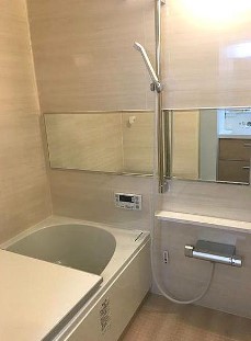 バス・シャワールーム　バス