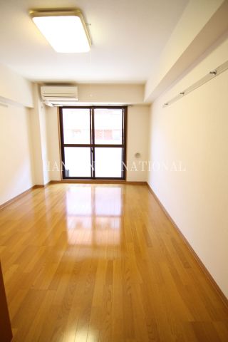 居室・リビング　日当り良好♪