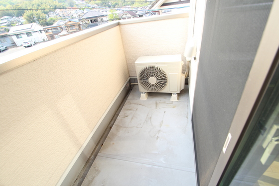バルコニー　※別部屋の写真です