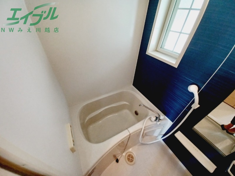 バス・シャワールーム　同型参考写真