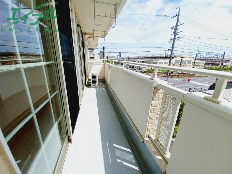 バルコニー　同型参考写真