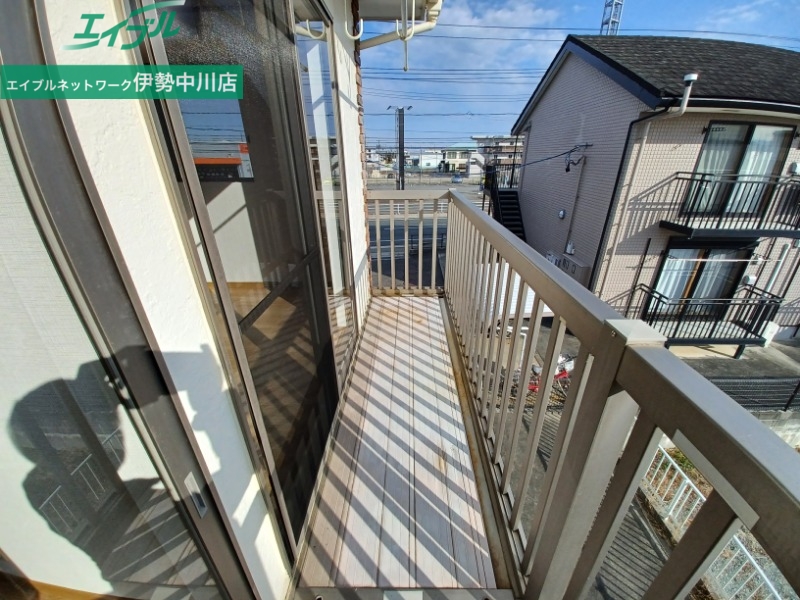 バルコニー　反転タイプ参考写真