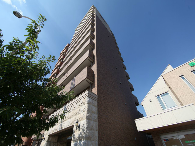 建物外観　外観　防犯カメラ　宅配ＢＯＸ　オートロック