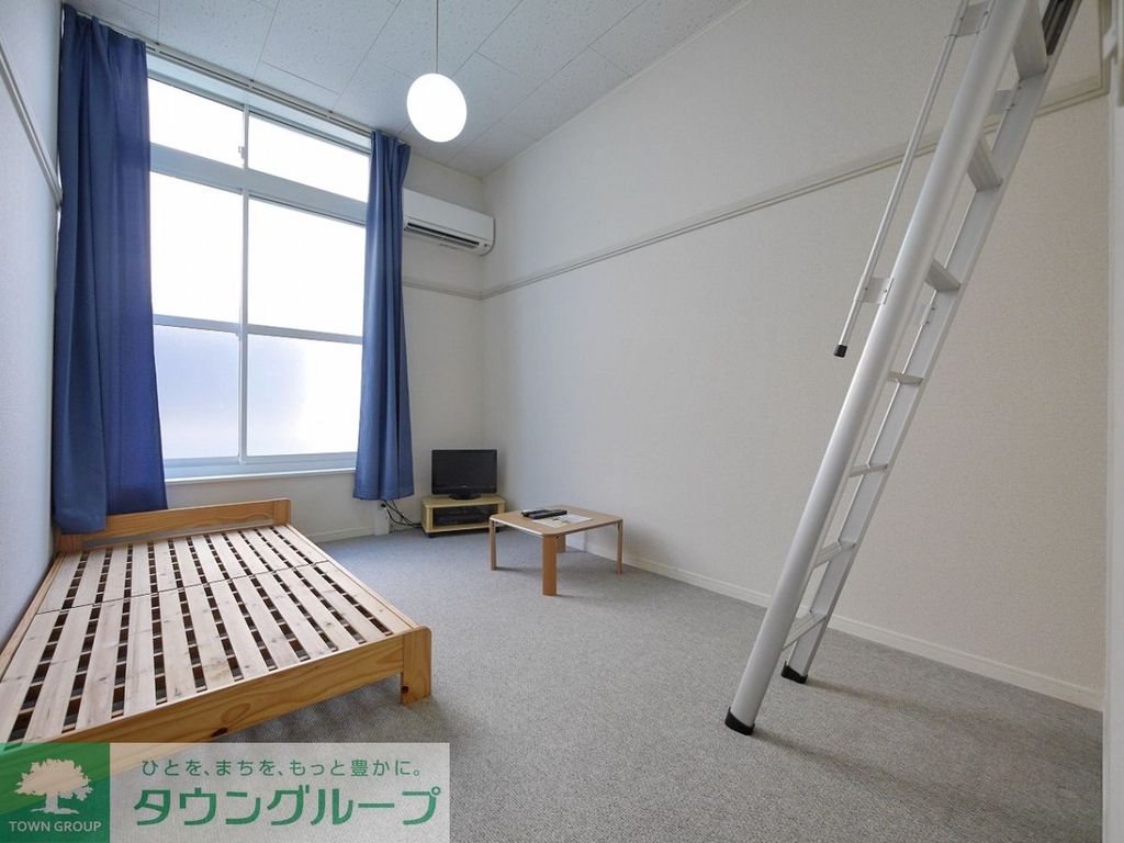 居室・リビング　庭