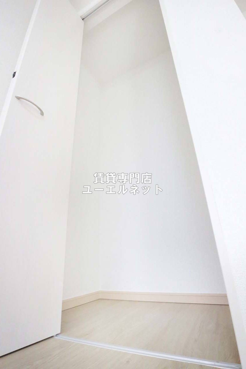 収納　クローゼット付きでお部屋もスッキリ♪