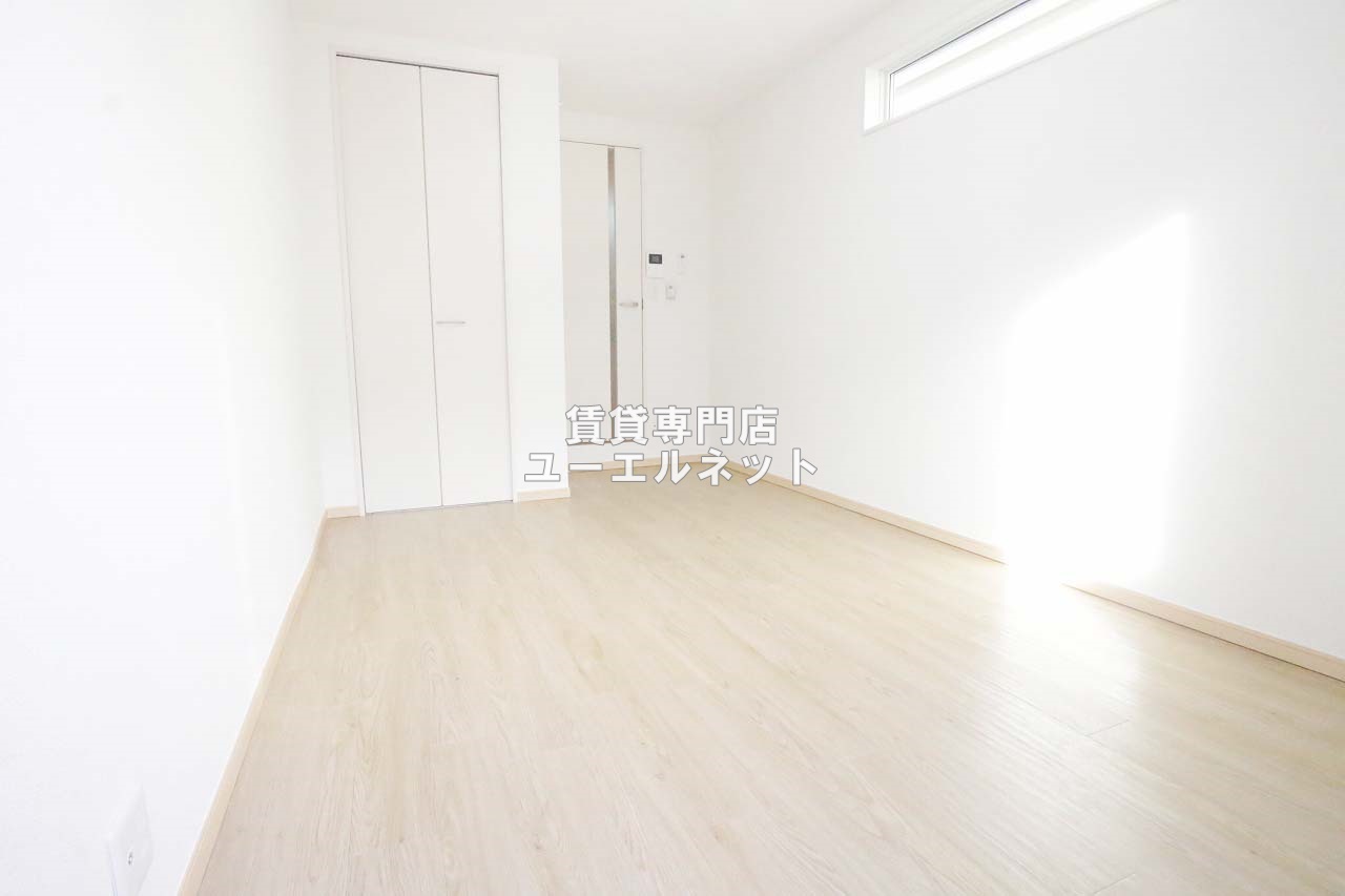 その他部屋・スペース　明るく開放感のある居室で、自分だけのくつろぎ空間を。