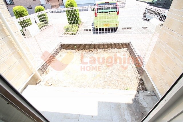 バルコニー　落ち着いた時間を過ごせるバルコニーです