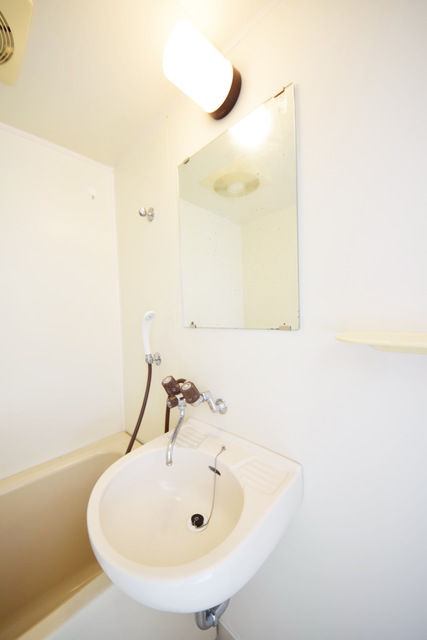 洗面設備　～歯磨きごしごし～