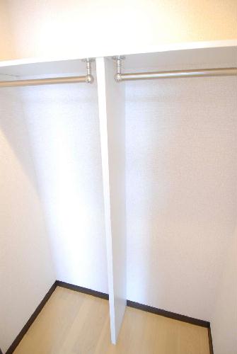 収納　同タイプ写真の為、現況優先いたします。