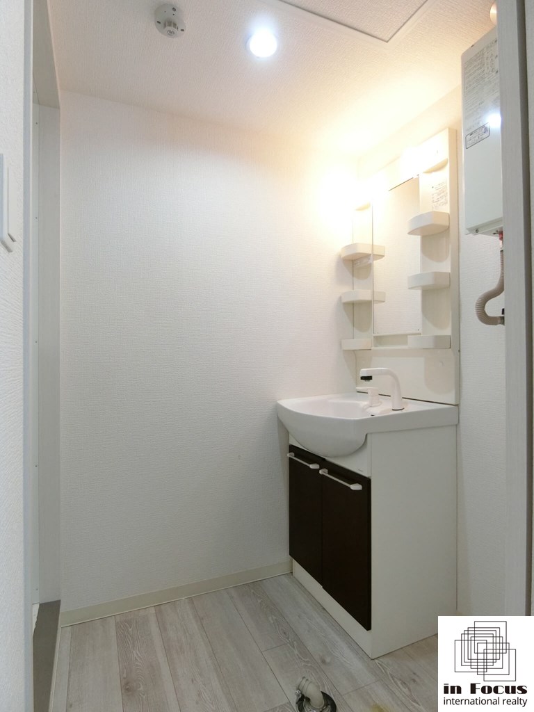 洗面設備　都市ガス仕様で光熱費が経済的