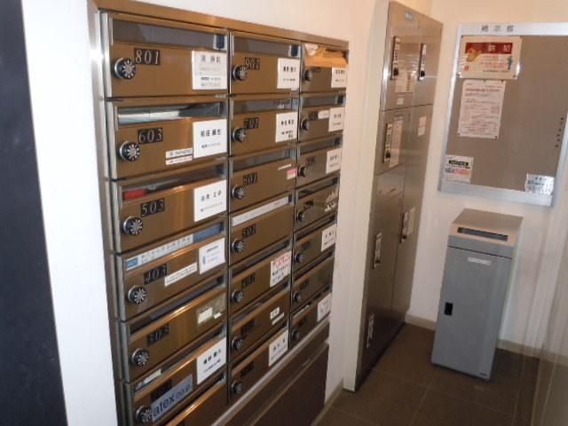 その他共有部分　メールＢＯＸと宅配ＢＯＸ