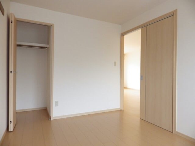 玄関　お部屋探しは、地域に詳しい当店へ。
