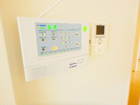セキュリティ　※お部屋は同型タイプです。