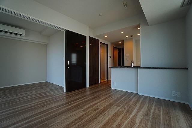 居室・リビング　別部屋同間取参考写真