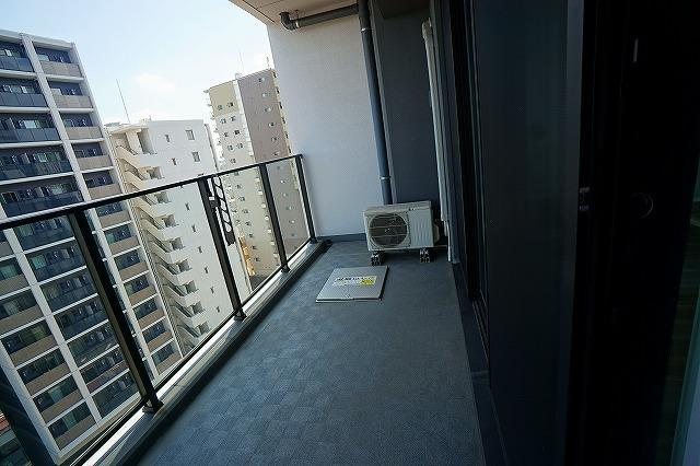 バルコニー　別部屋同間取参考写真