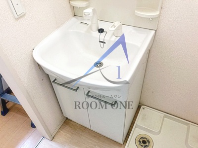 洗面設備　洗面台です。
