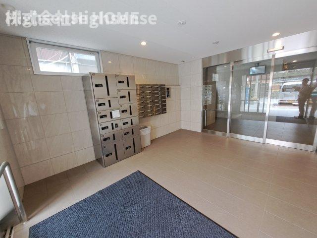 ロビー　落ち着いたロビーです