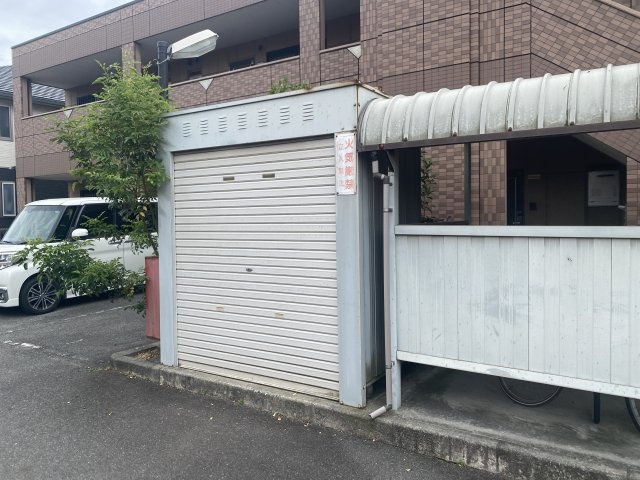 その他　プロパン庫（その他）まで3m