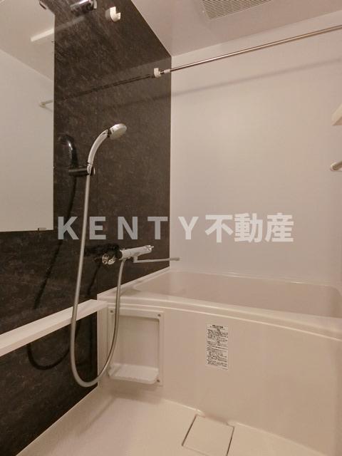 バス・シャワールーム　日々の疲れを癒すお風呂付です