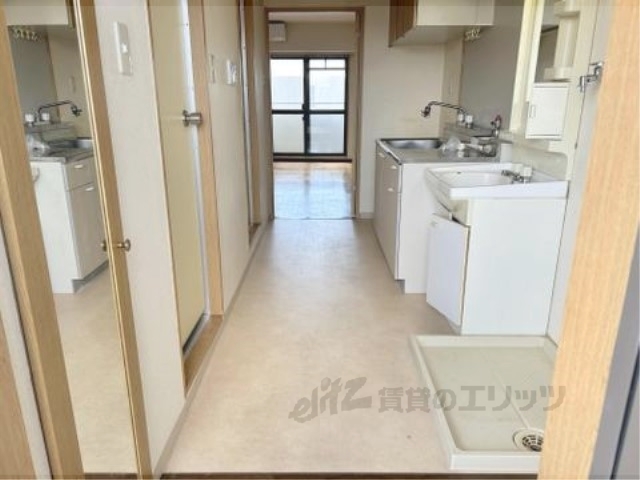 その他部屋・スペース　廊下