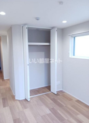 収納　写真は別居室のものです。