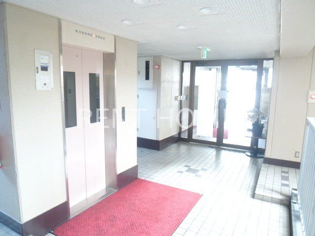 ロビー　エレベーターホール