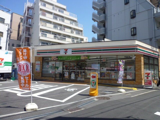 コンビニ　セブンイレブン近鉄布施駅南店（コンビニ）まで409m