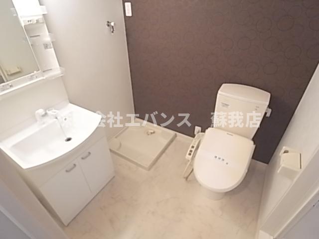 洗面設備　使いやすい洗面所です