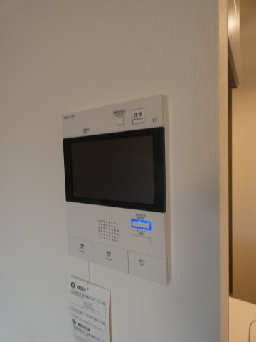 セキュリティ　来訪者が確認できる女性に安心の「TVモニターホン」