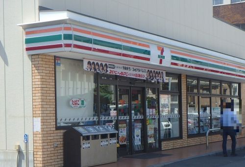 コンビニ　セブン－イレブン西蒲田環八通り店（コンビニ）まで113m