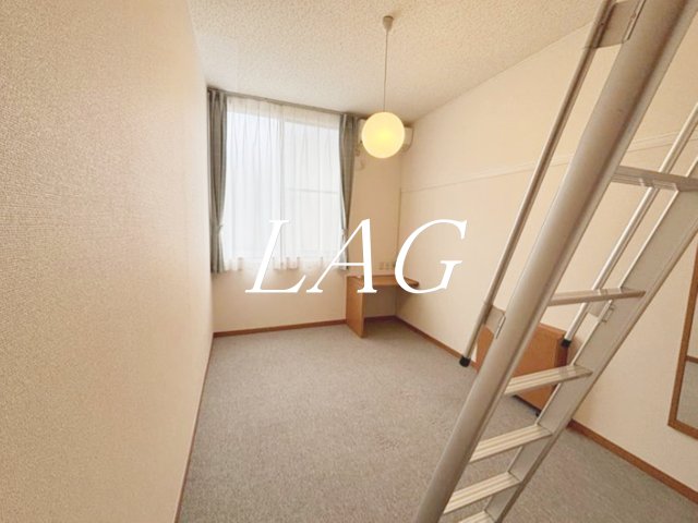 居室・リビング　洋室のお部屋です。