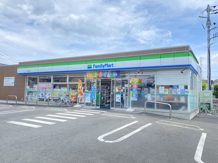コンビニ　ファミリーマート小田原東町店（コンビニ）まで160m