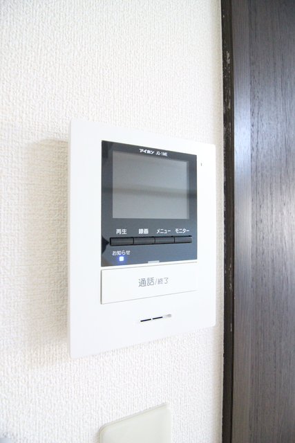セキュリティ　訪問者が一目で分かるモニターインターホン＾＾