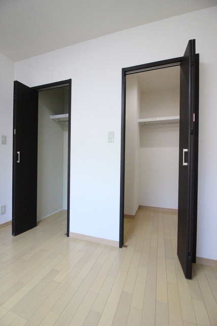 収納　洋室各部屋にクローゼットあります♪