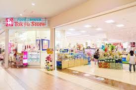 スーパー　東急ストアららぽーと柏の葉店（スーパー）まで627m
