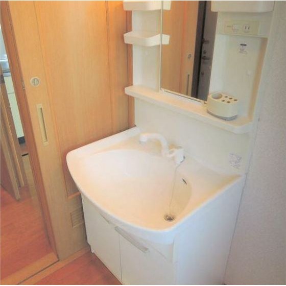 洗面設備　別部屋参考写真