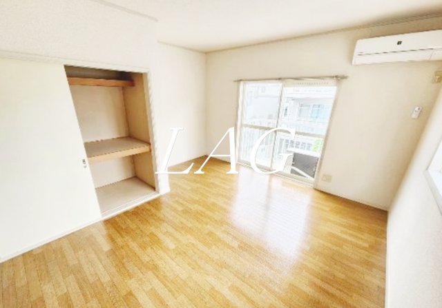 居室・リビング　洋室のお部屋です。