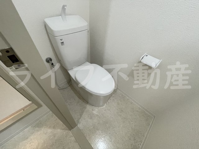 トイレ　清潔感のあるトイレです