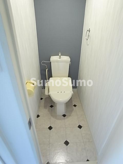 トイレ　トイレもきれいです