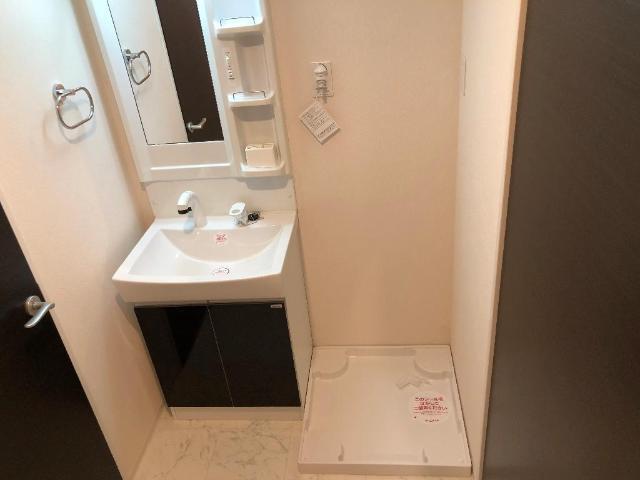 洗面設備　洗髪洗面化粧台
