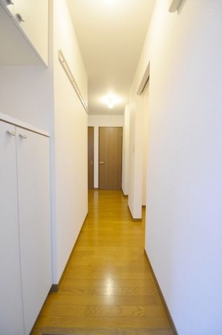 玄関　同建物別号室