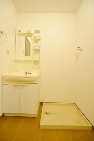 洗面設備　同建物別号室