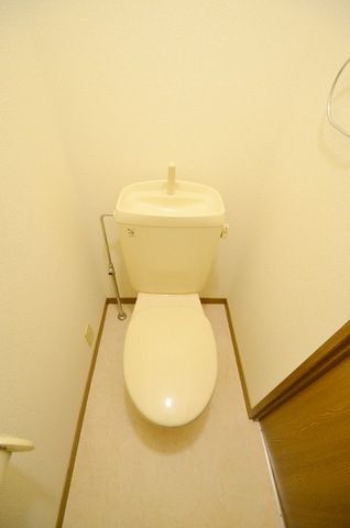 トイレ　同建物別号室