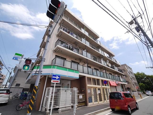 建物外観　★1Ｆコンビニ！公園近く★