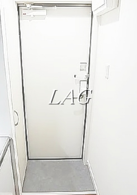 玄関　玄関です。