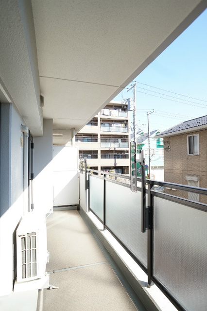 バルコニー　参考写真（同建物別部屋のものです）