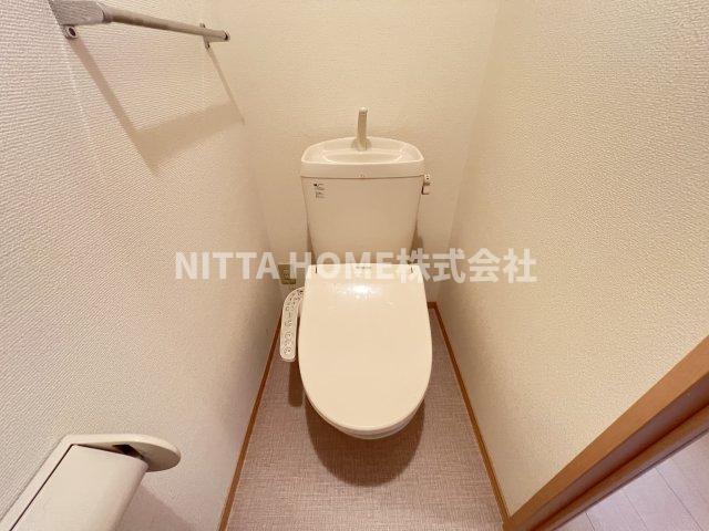 トイレ　ウォシュレットも完備しています○