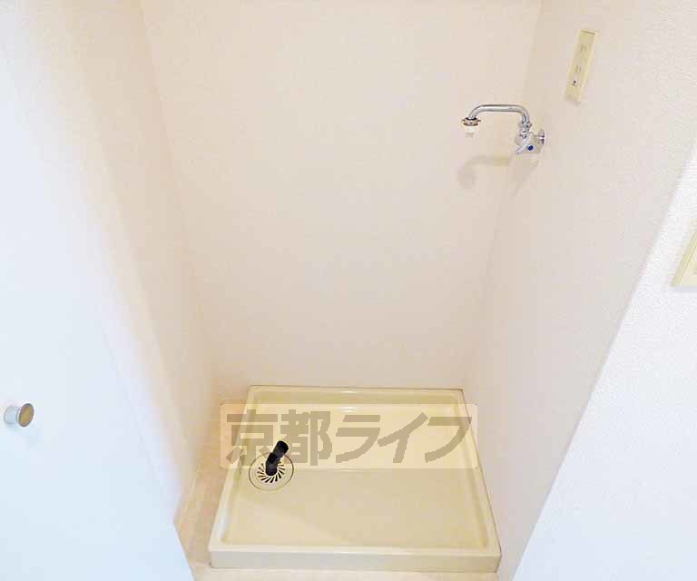 その他設備　洗濯機がおけます。