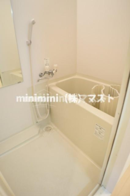 バス・シャワールーム　別部屋参考写真