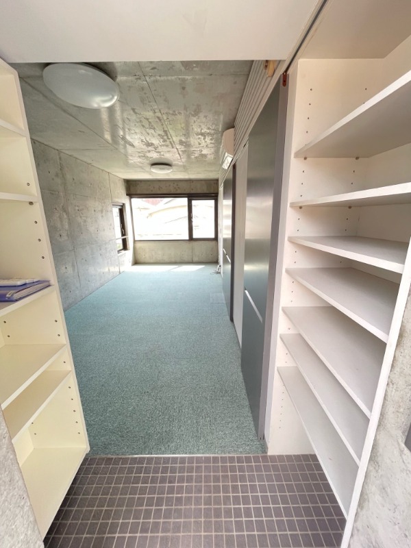 玄関　※他部屋参考写真